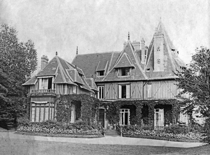 Le manoir normand des Frémonts racheté par la famille Finaly.